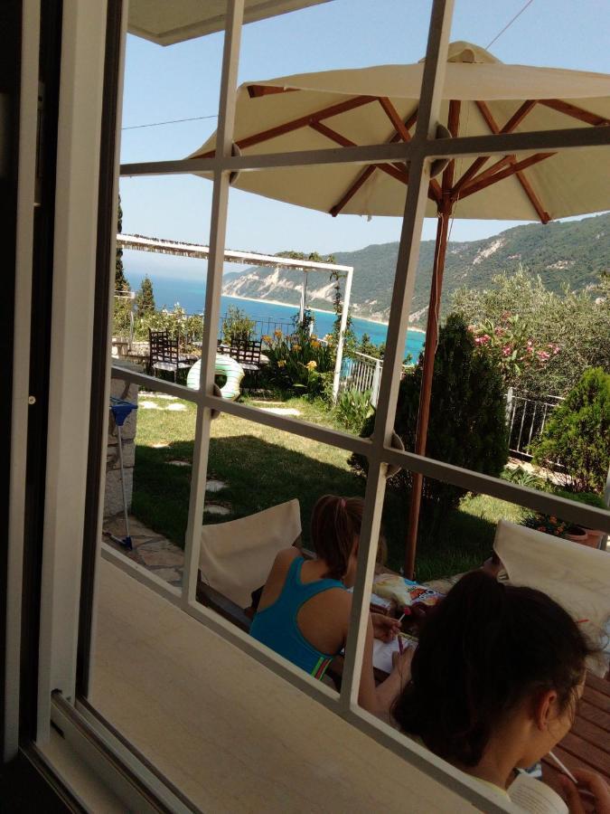 Deep Blue Villa Ayios Nikitas Luaran gambar