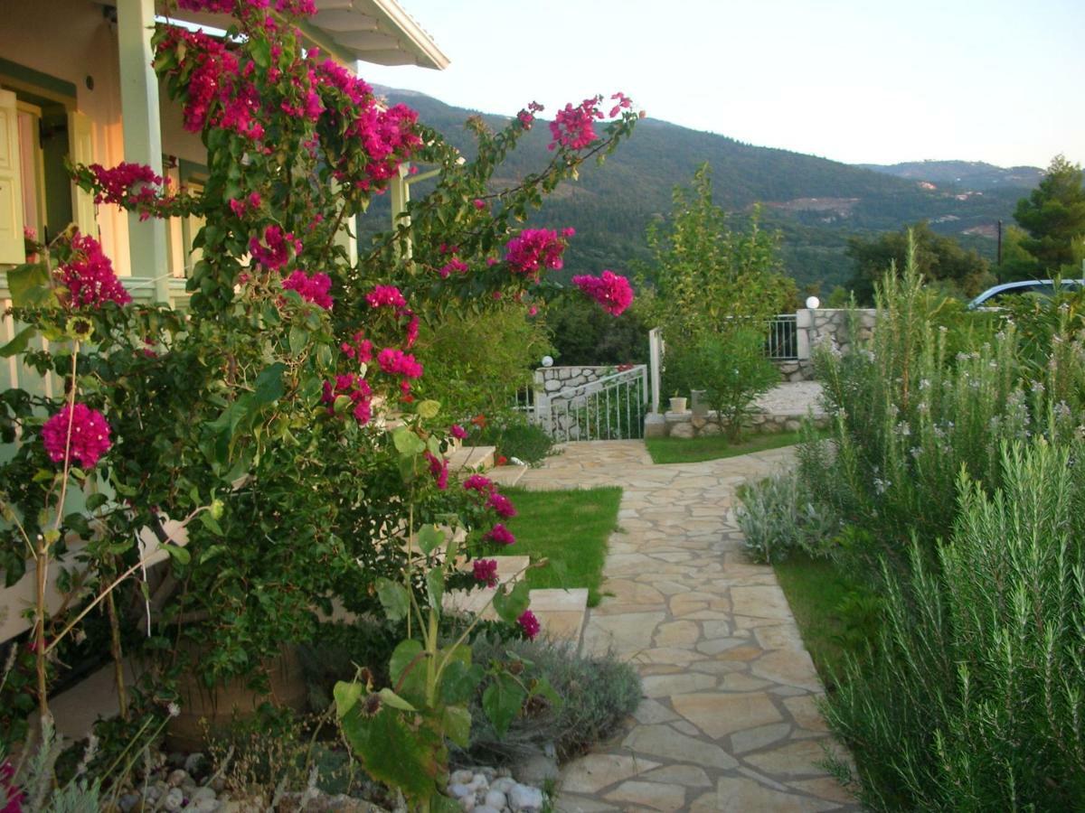 Deep Blue Villa Ayios Nikitas Luaran gambar