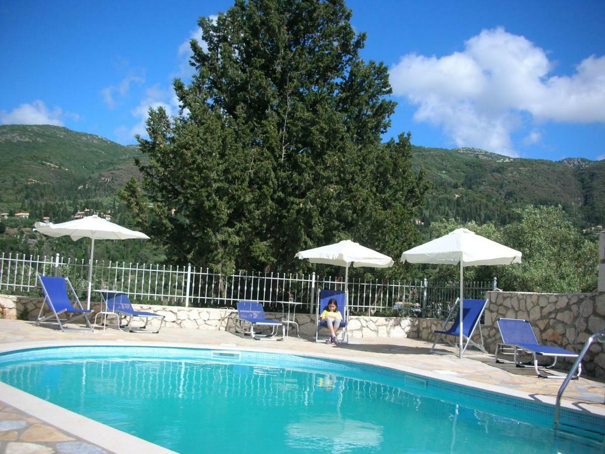 Deep Blue Villa Ayios Nikitas Luaran gambar